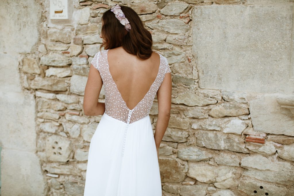 Cómo elegir el vestido de novia ideal para tu lugar especial
