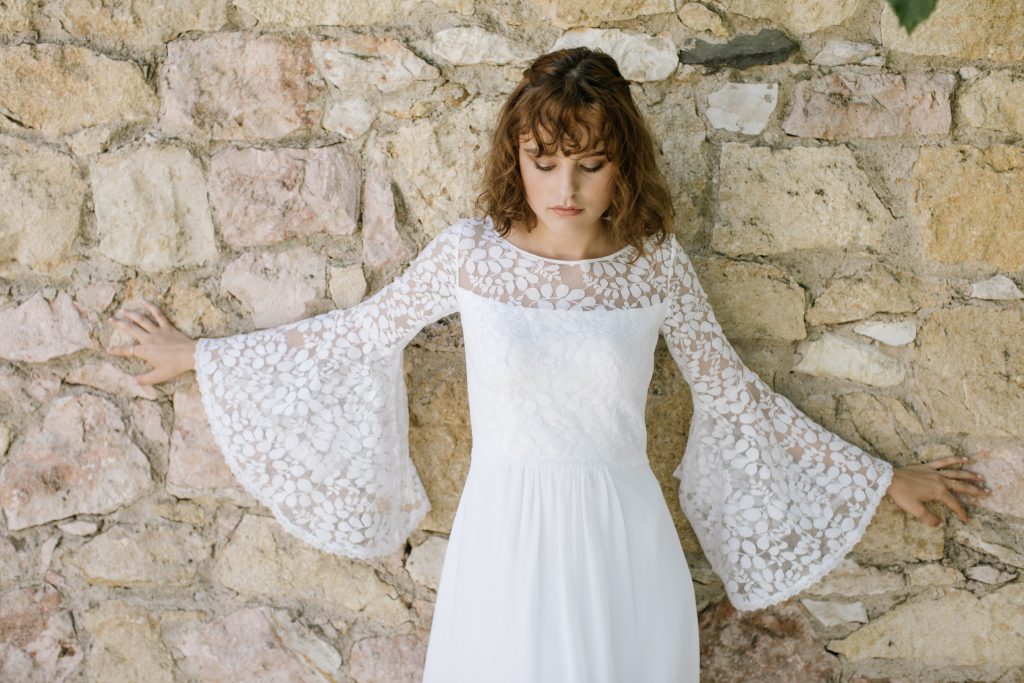 Vestidos de novia bohemios: Diseños naturales y cómodos